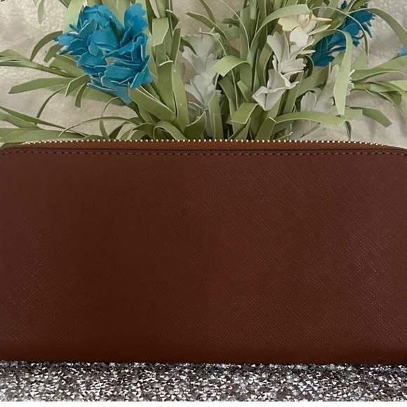 Karl Lagerfeld Brown Leather Wallet with Silver Logo - Picture 3 of 10